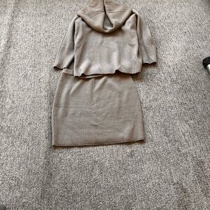 Cream Knee-length Ribbed Pencil Skirt for Casual